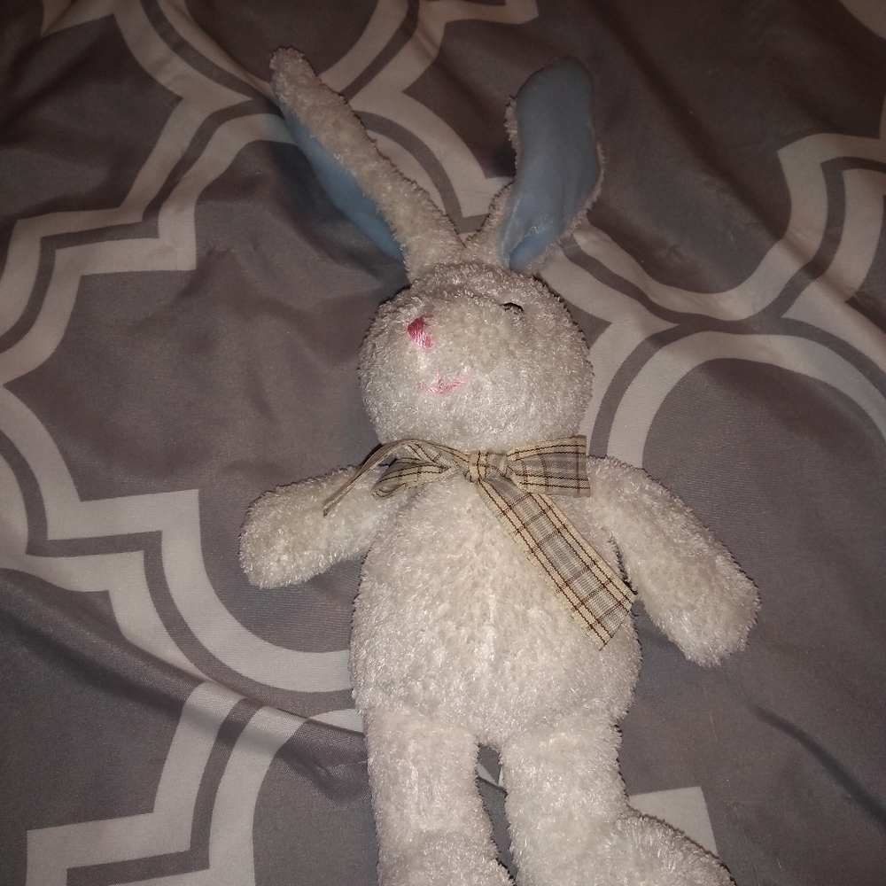 Stuffed bear - Picture 3 of 3